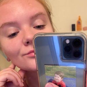 Meet your Posher, Savannah